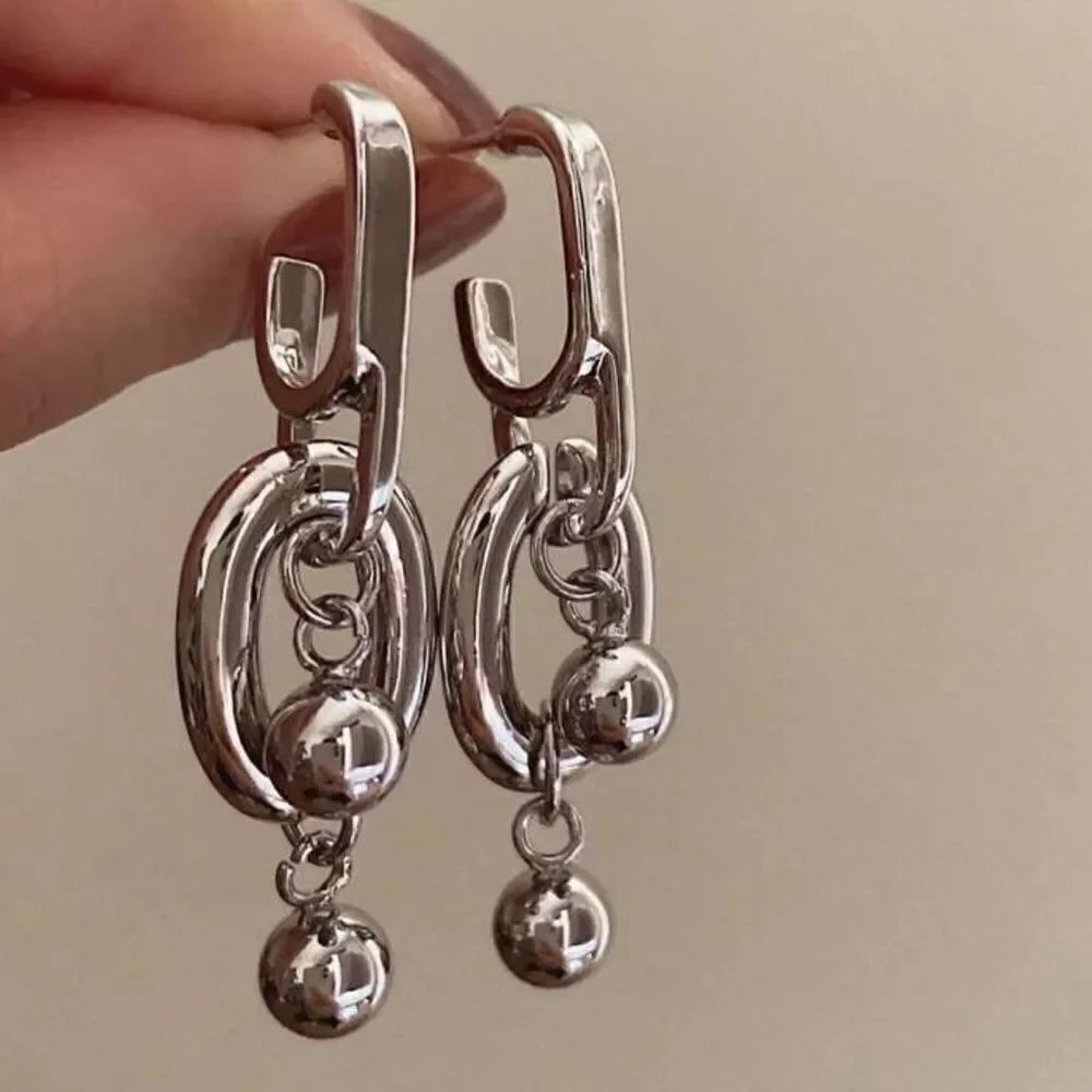 Trendy style drop earrings A1017